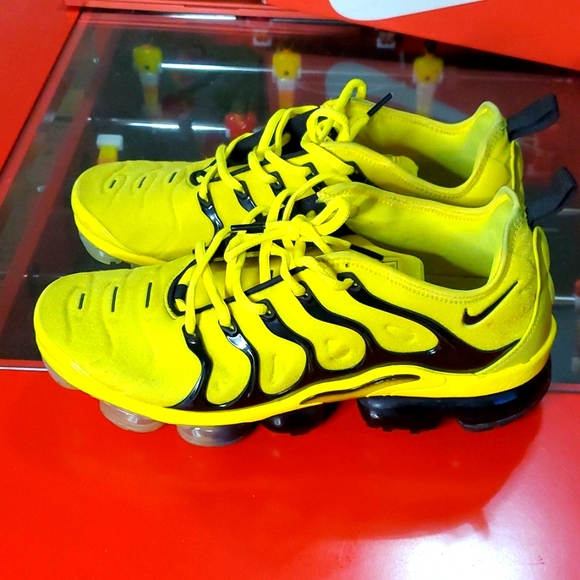 Air VaporMax - Picture 3 of 10